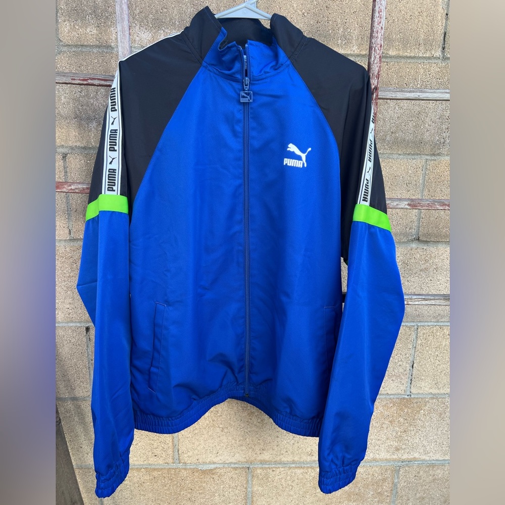 Puma Jacket / Windbreaker Men Size M